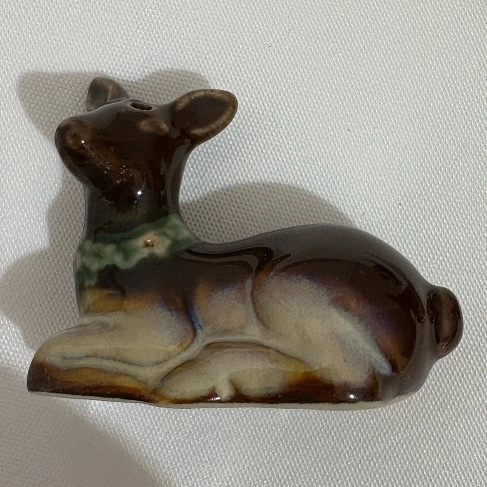 vintage ceramic deer salt and pepper shaker, part of a Fox & Deer Holly Berries‎